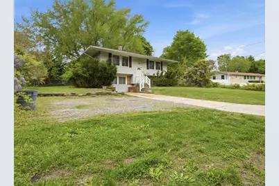285 Sheep Pasture Road, East Setauket, NY 11733 - Photo 3