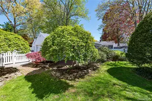 24 Kellogg Pl, Huntington Station, NY 11746 - Photo 17