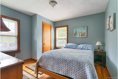 2005 Old Kings Highway, Saugerties, NY 12477 - Photo 17