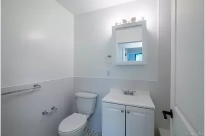 671 Bronx River Road #LE, Yonkers, NY 10704 - Photo 21