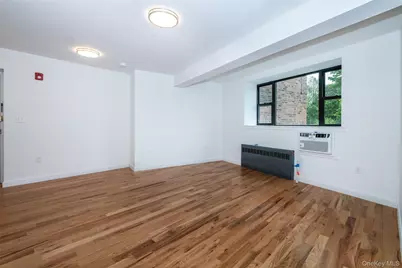 671 Bronx River Road #LE, Yonkers, NY 10704 - Photo 7