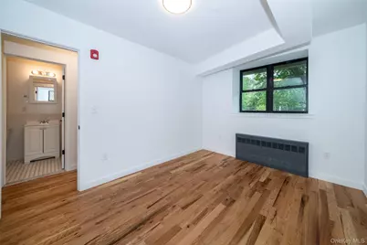 671 Bronx River Road #LE, Yonkers, NY 10704 - Photo 19