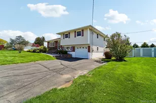 18 Hoke Dr, Stony Point, NY 10980 - Photo 3