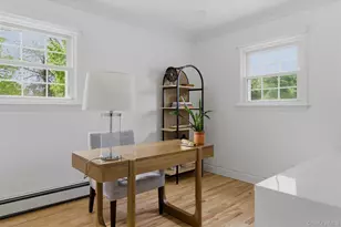 19 Foothill Ln, East Northport, NY 11731 - Photo 25