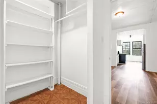 71-60 69th Pl, Glendale, NY 11385 - Photo 11