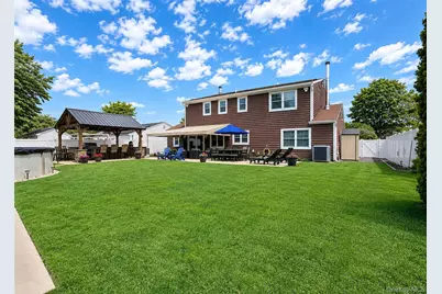 42 Live Oak Drive, Holbrook, NY 11741 - Photo 29