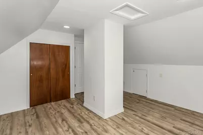 159 Kingfisher Road, Levittown, NY 11756 - Photo 19