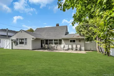 159 Kingfisher Road, Levittown, NY 11756 - Photo 25