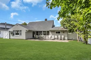 159 Kingfisher Rd, Levittown, NY 11756 - Photo 25