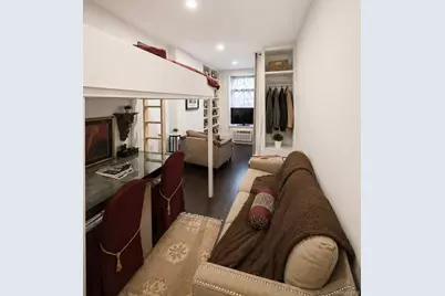 424 W 46th Street #1D, New York, NY 10036 - Photo 3