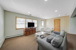 45 Cobalt Ln, Westbury, NY 11590 - Photo 9