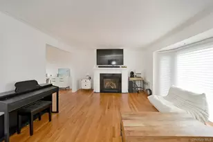 3544 Woodward St, Oceanside, NY 11572 - Photo 5