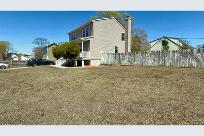 29 Sheridan Drive, Shirley, NY 11967 - Photo 3