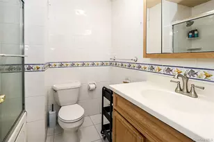 395 Ridgefield Rd, Hauppauge, NY 11788 - Photo 13