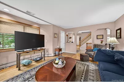 349 Mountain Avenue, Monroe, NY 10950 - Photo 7