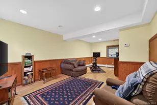 349 Mountain Ave, Monroe, NY 10950 - Photo 35