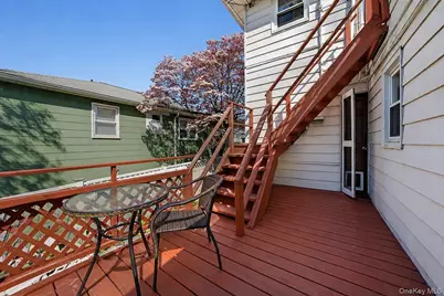 7 Byron Avenue, Yonkers, NY 10704 - Photo 29