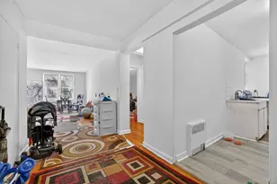 2105 Wallace Ave, Bronx, NY 10462 - Photo 9