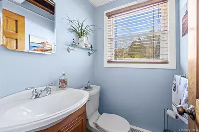 1 Autumn Drive, Hauppauge, NY 11788 - Photo 15