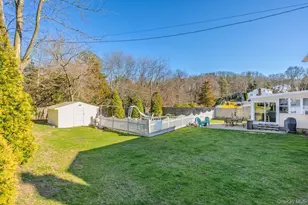 1 Autumn Dr, Hauppauge, NY 11788 - Photo 33