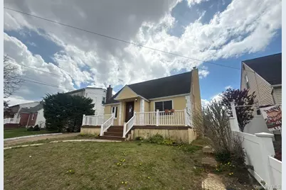 41 Avalon Road, Hewlett, NY 11557 - Photo 1