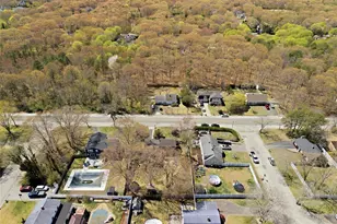 1055 Sipp Ave, Medford, NY 11763 - Photo 47