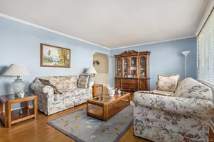 219 New Hyde Park Rd, Garden City, NY 11530 - Photo 3