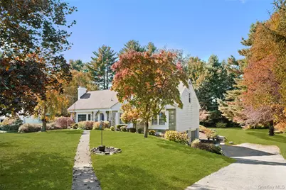 14 Earlwood Drive, Poughkeepsie, NY 12603 - Photo 3
