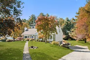 14 Earlwood Dr, Poughkeepsie, NY 12603 - Photo 3