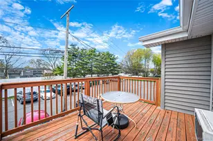 96 Finch Ln, Islip, NY 11751 - Photo 19