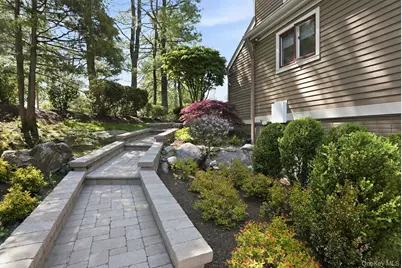 19 Clubhouse Lane, Scarsdale, NY 10583 - Photo 23