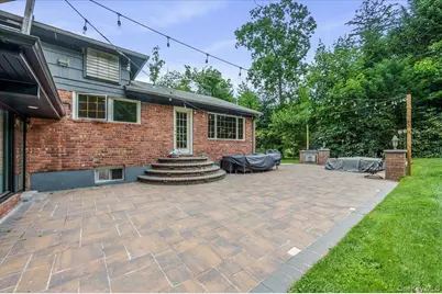 26 Red Brook Road, Great Neck, NY 11024 - Photo 19