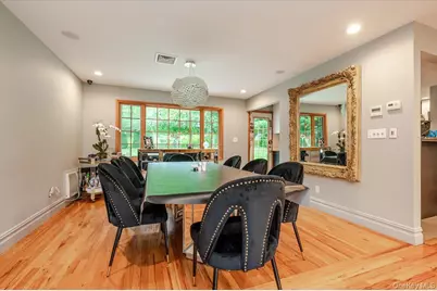 26 Red Brook Road, Great Neck, NY 11024 - Photo 5