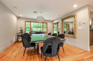 26 Redbrook Rd, Great Neck, NY 11024 - Photo 5