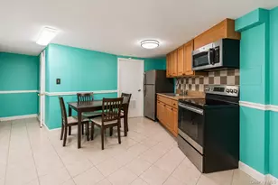 24-65 45th St, Astoria, NY 11103 - Photo 17