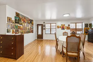 24-65 45th St, Astoria, NY 11103 - Photo 15