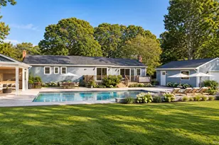 3735 Deep Hole Dr, Mattituck, NY 11952 - Photo 11