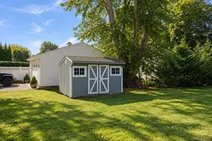 3735 Deep Hole Dr, Mattituck, NY 11952 - Photo 13