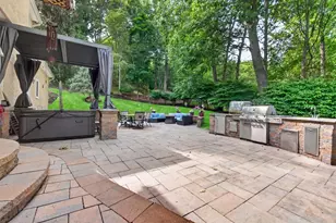 2 Running Brook Ln, New City, NY 10956 - Photo 47