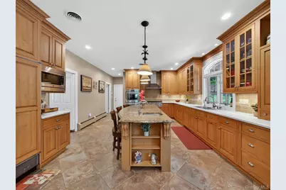 2 Running Brook Lane, New City, NY 10956 - Photo 9