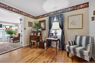8 7th Street, Carle Place, NY 11514 - Photo 7