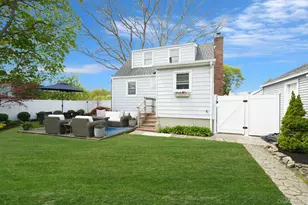55 Westwood Ave, Deer Park, NY 11729 - Photo 7