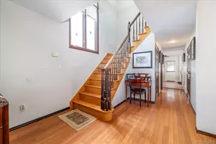 2522 5th St, East Meadow, NY 11554 - Photo 3