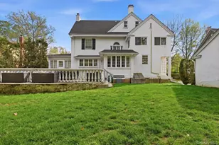 10 Massachusetts Blvd, Floral Park, NY 11001 - Photo 37