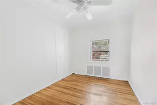 699 Palisade Ave, Yonkers, NY 10703 - Photo 13