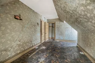 699 Palisade Ave, Yonkers, NY 10703 - Photo 15