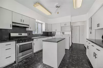 699 Palisade Avenue, Yonkers, NY 10703 - Photo 5