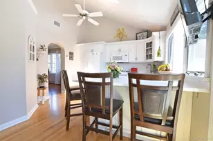 20 Conway St, Ronkonkoma, NY 11779 - Photo 13