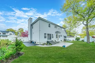 73 Elm Ave, Coram, NY 11727 - Photo 37
