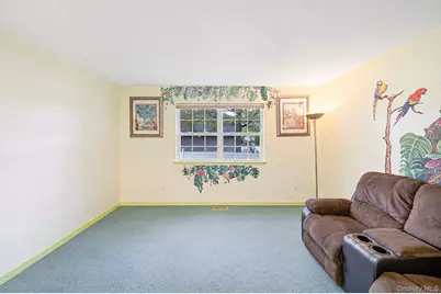 73 Elm Avenue, Coram, NY 11727 - Photo 19